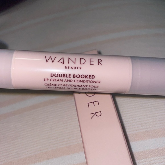 Wander Beauty Double Booked Lip Cream & Conditioner In Happy Hour & In the Clear - Picture 10 of 10
